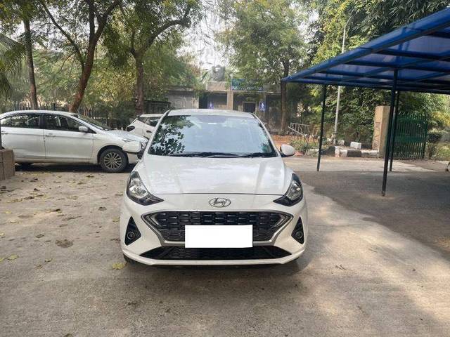 https://images10.gaadi.com/usedcar_image/4307202/original/d2d0306666d76c0aded4556ac83f6d35.jpg?imwidth=6400