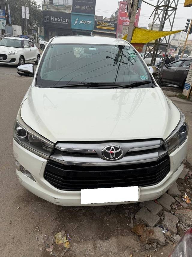 https://images10.gaadi.com/usedcar_image/4307205/original/processed_c35ef15ac068229020b99142c6dc318c.jpg?imwidth=6402