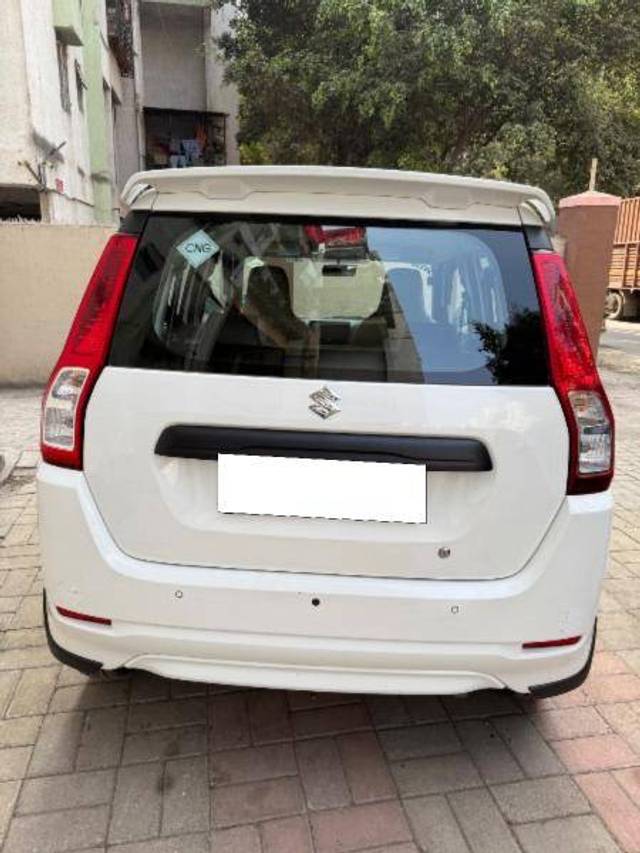 https://images10.gaadi.com/usedcar_image/4307247/original/617bb2c42f982f53609065bbde2fc1e0.jpeg?imwidth=6400