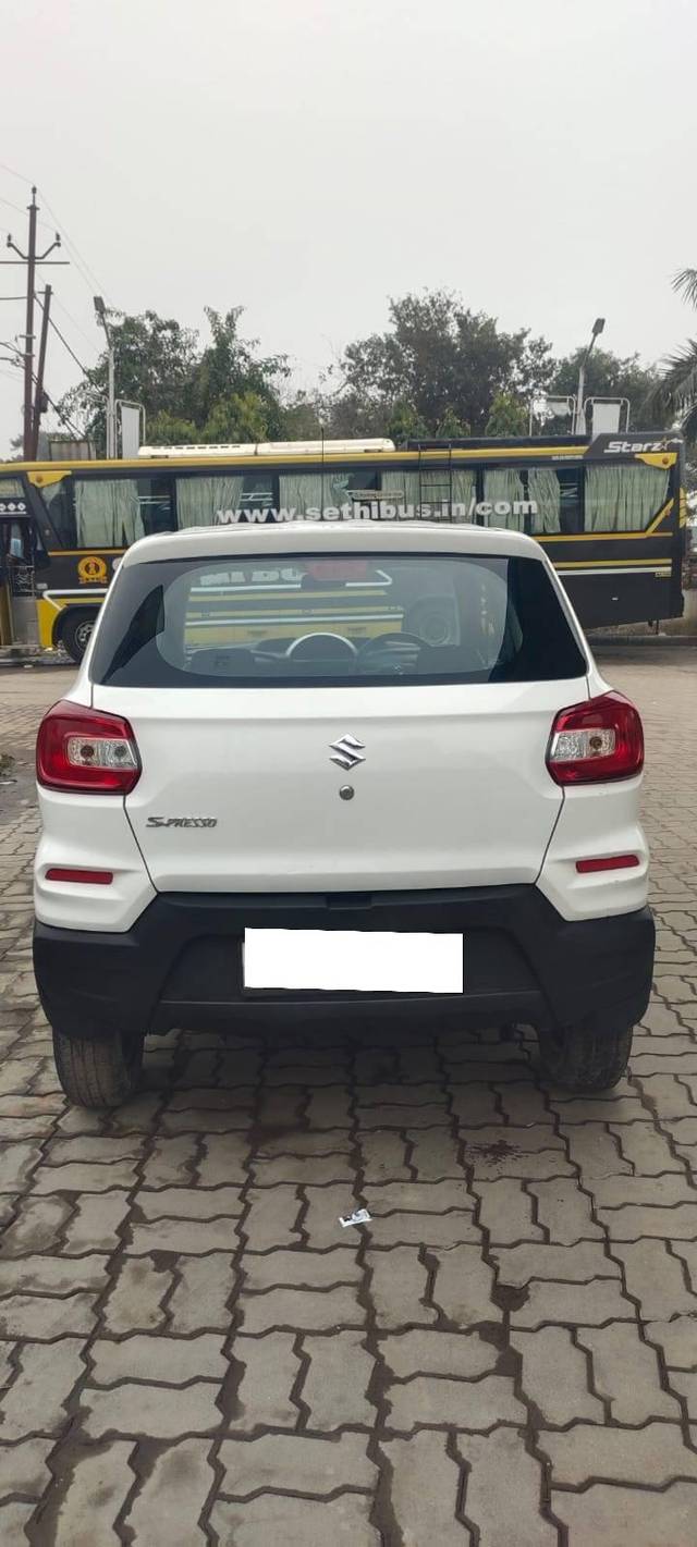 https://images10.gaadi.com/usedcar_image/4307316/original/processed_a8d289b97dac481bd82a0c1dbad1e71c.jpg?imwidth=6402