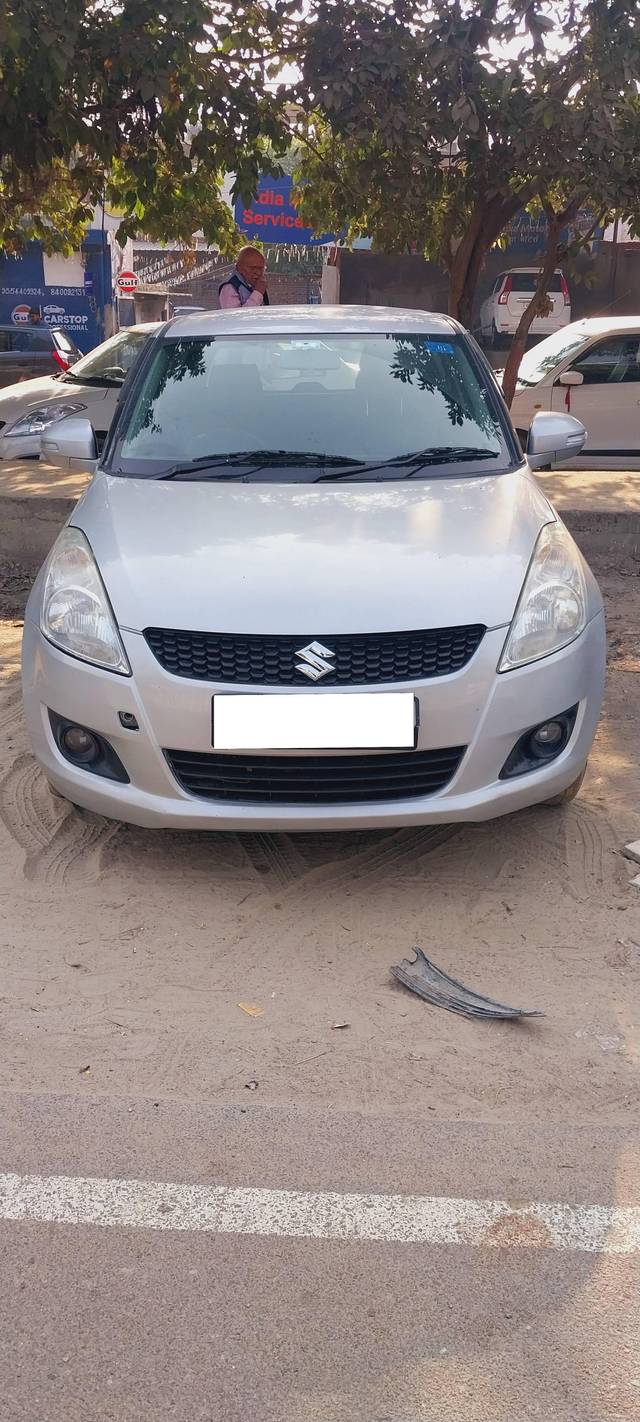 https://images10.gaadi.com/usedcar_image/4307323/original/processed_a48434232d41cd935bc378f2d2a8cac2.jpg?imwidth=6400