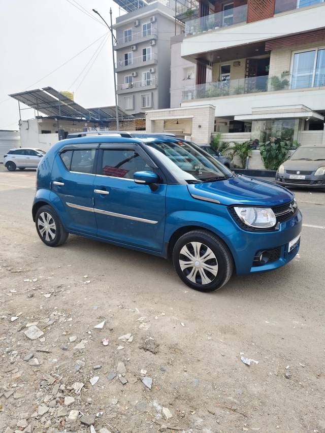 https://images10.gaadi.com/usedcar_image/4307332/original/8e2540a7037a4b892fc4d784465bc620.jpg?imwidth=6400