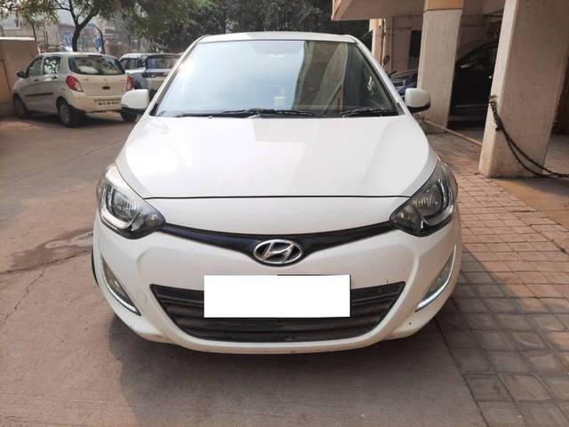 https://images10.gaadi.com/usedcar_image/4307340/original/02f6f542dce918344c186038ce09f7af.jpg?imwidth=6400