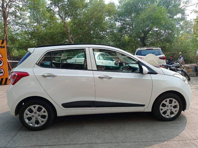 https://images10.gaadi.com/usedcar_image/4307368/original/processed_ed4e58234a0c63e1bd7b81f7bf374e1a.jpg?imwidth=6401