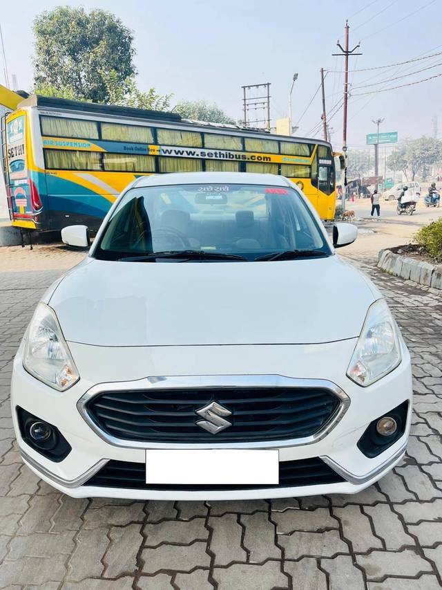 https://images10.gaadi.com/usedcar_image/4307377/original/processed_86ef8fcc42d746af06ec8c9b3c4722a4.jpg?imwidth=6400