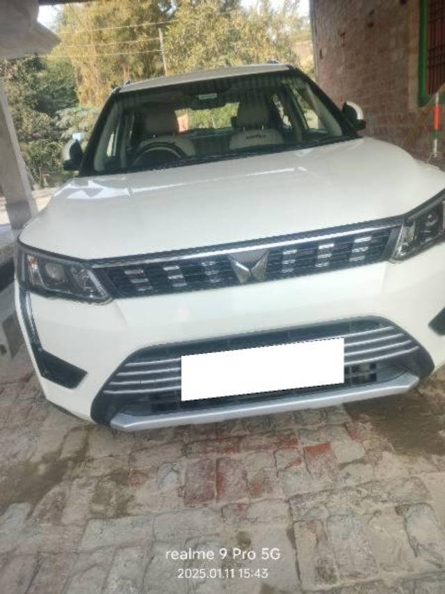 https://images10.gaadi.com/usedcar_image/4307409/original/processed_31013e9b-d261-4b0f-a475-5f33e7f1c507.jpg?imwidth=6402