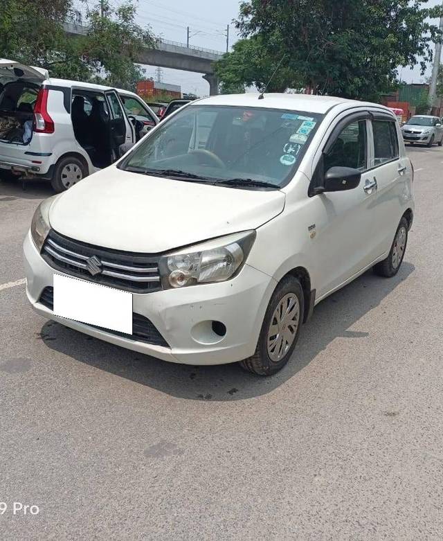 https://images10.gaadi.com/usedcar_image/4307463/original/processed_2f92e48b4f46ae44bccfee18650e268f.jpg?imwidth=6400