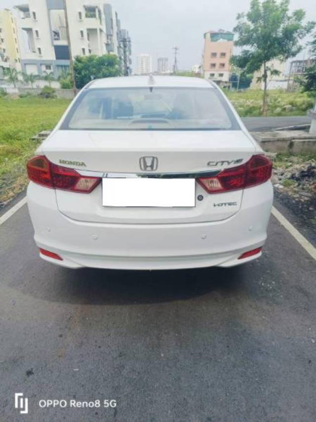 https://images10.gaadi.com/usedcar_image/4307499/original/processed_5381d026-c439-4bb7-b53d-ae580282d851.jpg?imwidth=6401