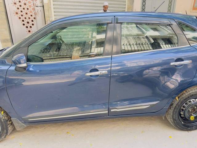 https://images10.gaadi.com/usedcar_image/4307586/original/processed_4a02463cd6cc6044655ea7997aa88c35.jpg?imwidth=6402