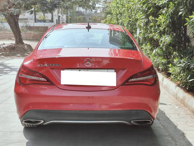 https://images10.gaadi.com/usedcar_image/4307690/original/processed_638a3a162f2bcc2d4fd262d559f48371.jpg?imwidth=6402