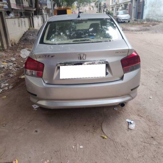 https://images10.gaadi.com/usedcar_image/4307706/original/8e2bc97fb96ac08901d9537b2b1b6fb3.jpg?imwidth=6401