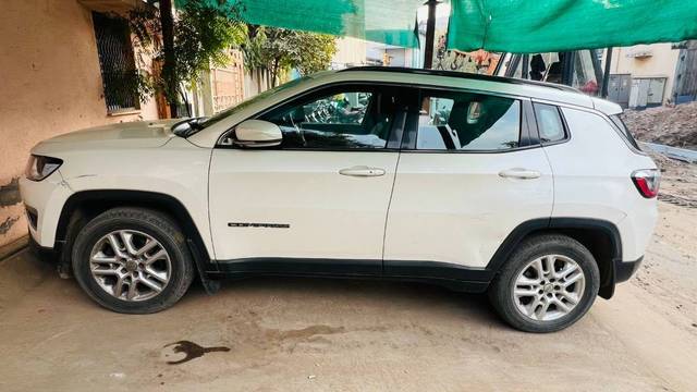 https://images10.gaadi.com/usedcar_image/4307711/original/ffa24acab4210c8924e038cb416549f1.jpeg?imwidth=6402