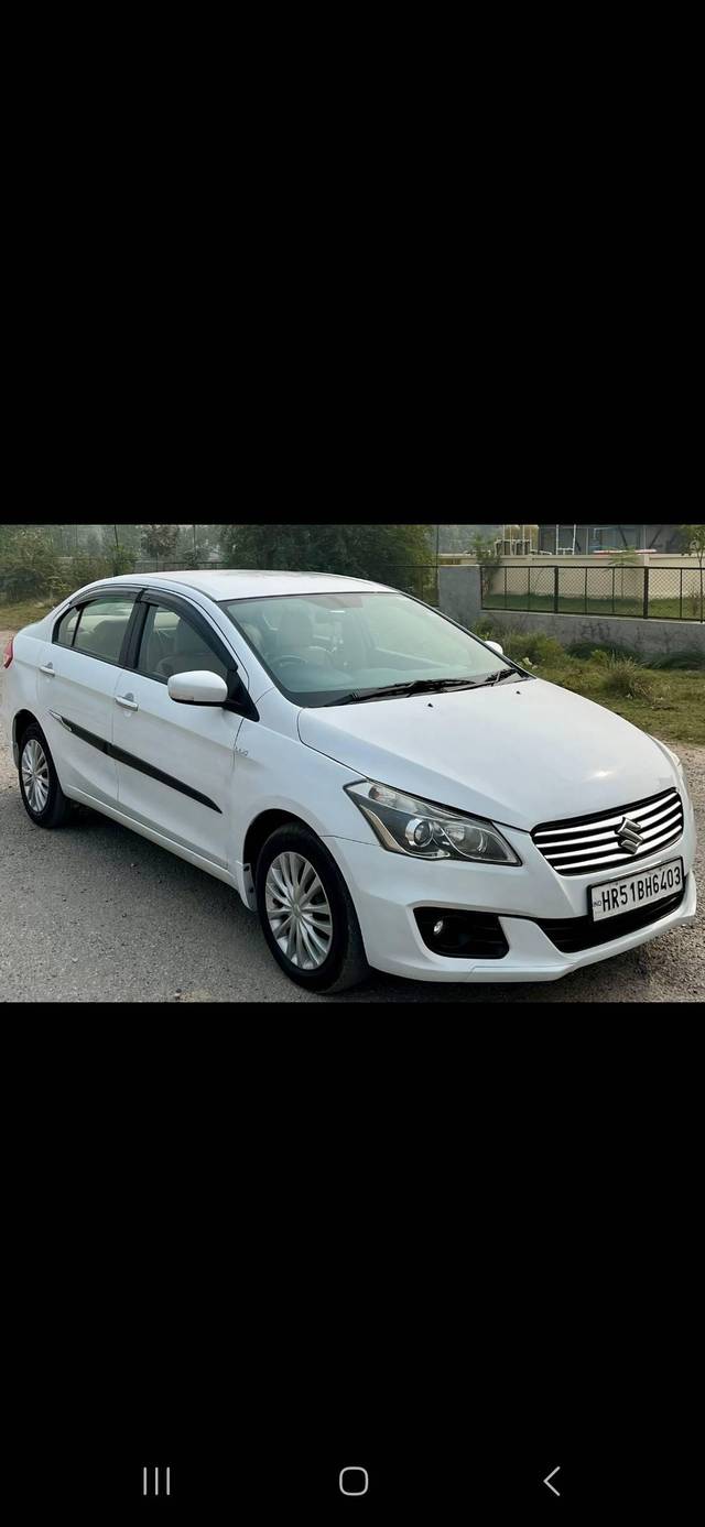 https://images10.gaadi.com/usedcar_image/4307766/original/processed_1b166ec83d9fce6223da944fca470aae.jpg?imwidth=6402