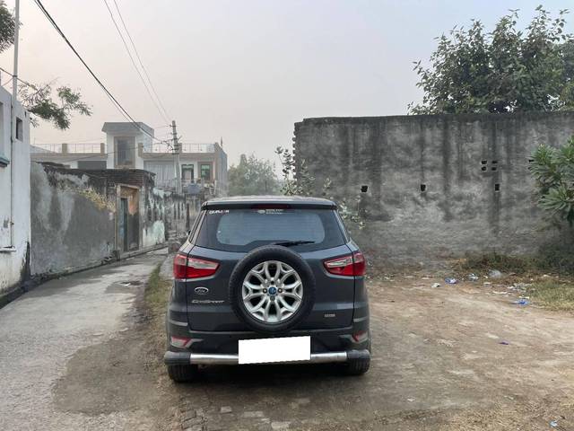 https://images10.gaadi.com/usedcar_image/4307818/original/processed_f5b7717d-b9da-47e4-988f-89e9fb26c4e1.jpeg?imwidth=6401