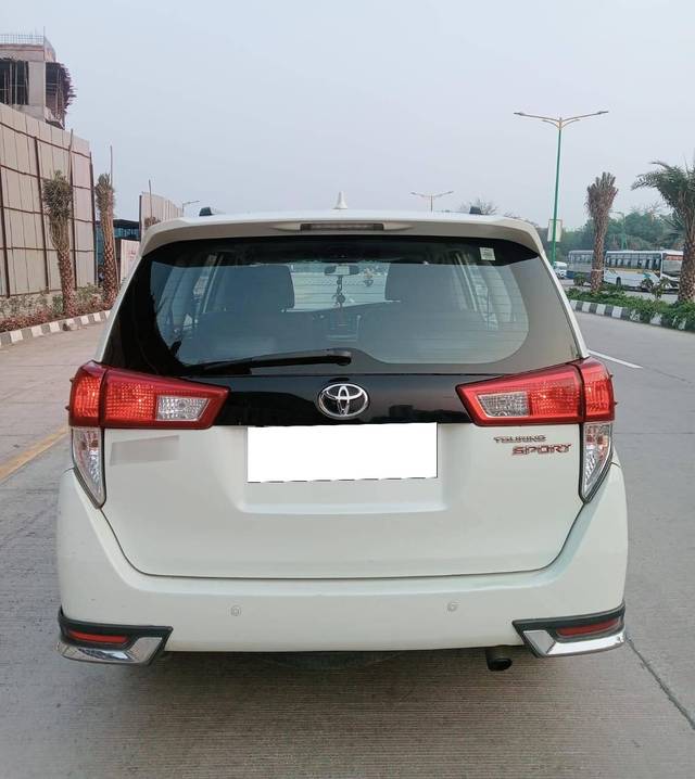 https://images10.gaadi.com/usedcar_image/4307869/original/processed_0566ee7918ae35f84355cf39c6668400.jpg?imwidth=6402