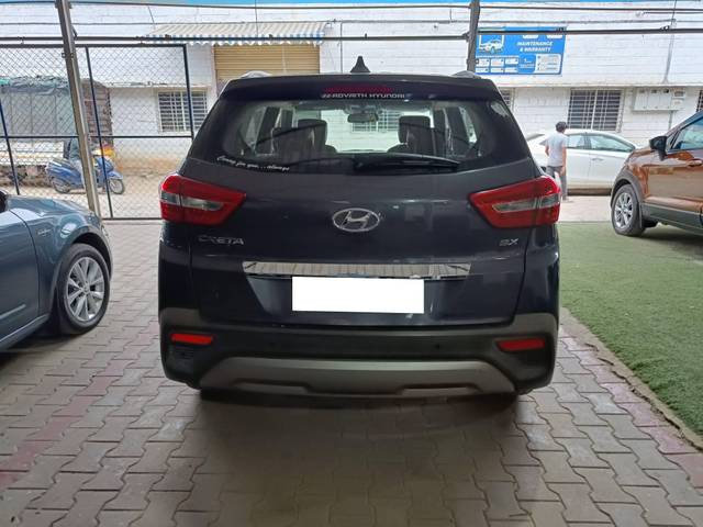 https://images10.gaadi.com/usedcar_image/4307972/original/processed_885684eab389b9ccd4a45cb75ee8f2ec.jpg?imwidth=6401