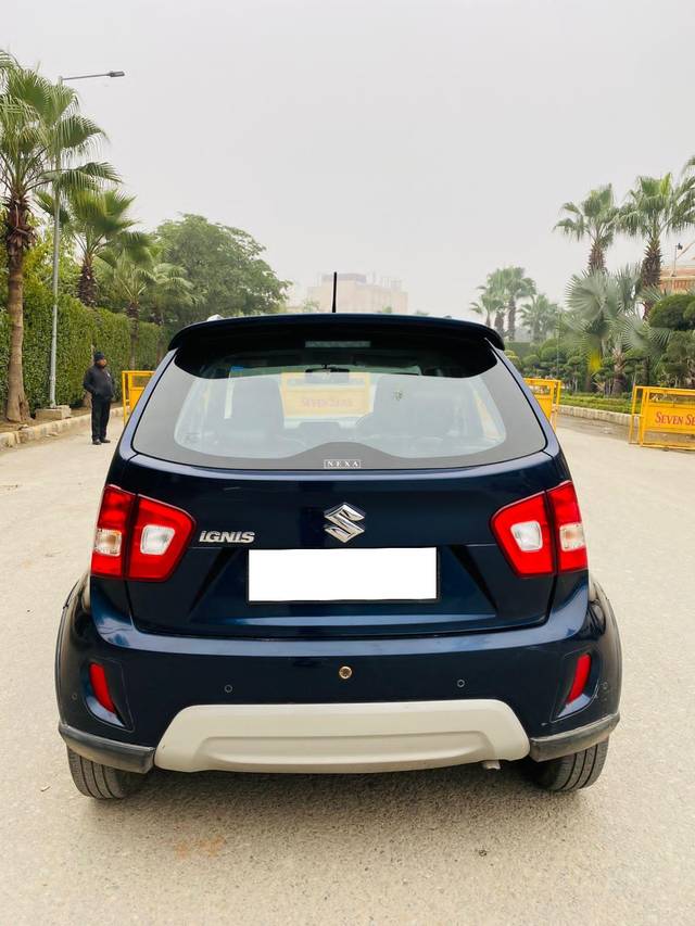 https://images10.gaadi.com/usedcar_image/4307978/original/processed_0d643ca40fbd4f987de3e4db672d253d.jpg?imwidth=6402