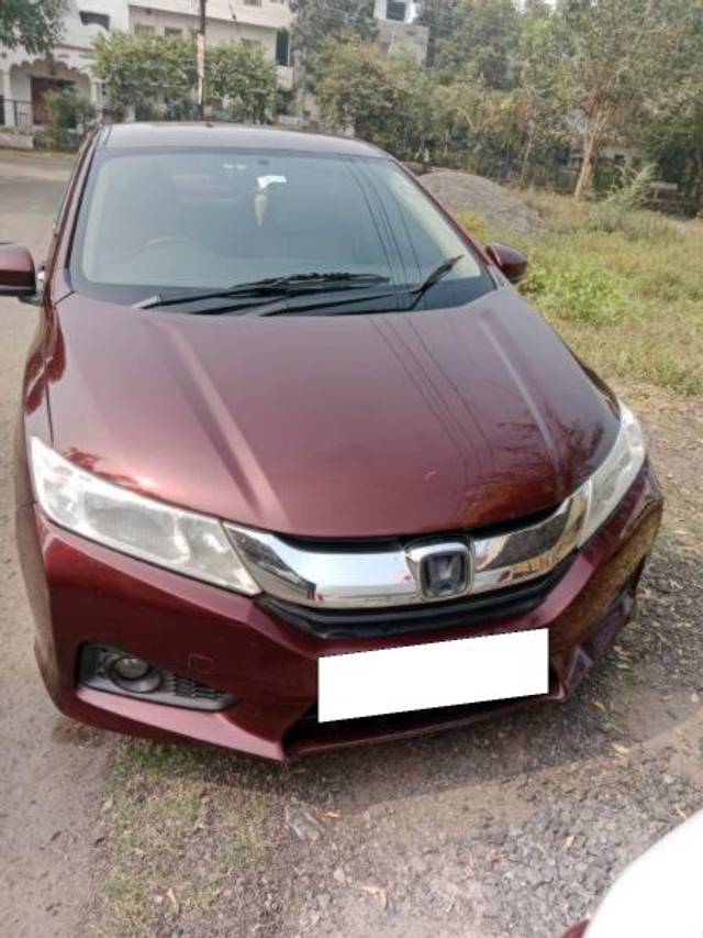 https://images10.gaadi.com/usedcar_image/4308000/original/processed_f2883e27-9780-4803-aefe-57090159fb27.jpg?imwidth=6402