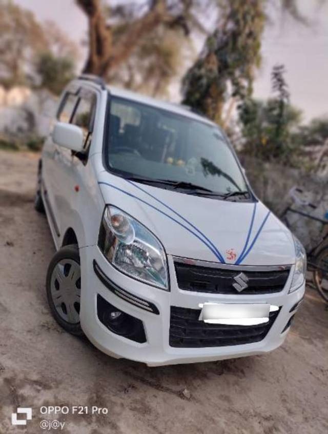 https://images10.gaadi.com/usedcar_image/4308014/original/processed_f76e9ca3-492e-4ec6-9bd4-041d387f266a.jpg?imwidth=6400