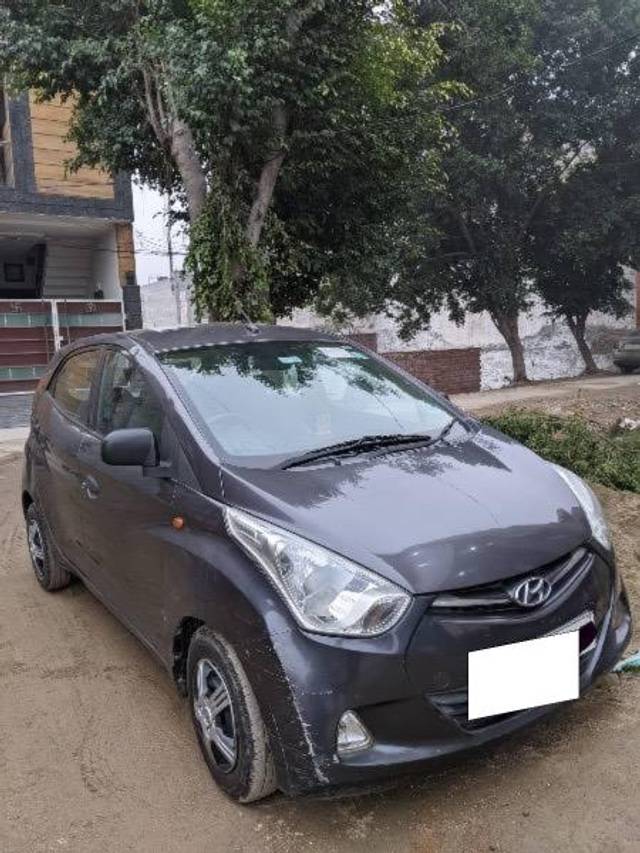 https://images10.gaadi.com/usedcar_image/4308033/original/processed_234c0137-6f74-4a92-9b18-f4d38f746b50.jpeg?imwidth=6400