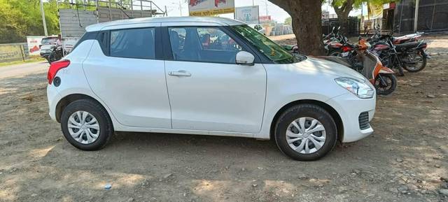 https://images10.gaadi.com/usedcar_image/4308111/original/processed_89ca5b46-bf7a-40c9-b528-0c187fd0d1a7.jpg?imwidth=6400