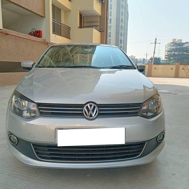 https://images10.gaadi.com/usedcar_image/4308121/original/processed_c8cebb201fc1aaf89f557e58e8b0e3ae.jpg?imwidth=6402