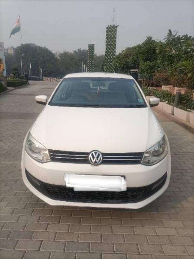 https://images10.gaadi.com/usedcar_image/4308141/original/a8e6ea1b6f88fe15d11dade02c20585d.jpg?imwidth=6400