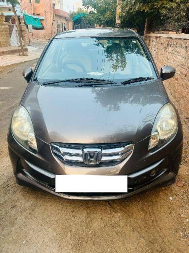 https://images10.gaadi.com/usedcar_image/4308143/original/487f16a036be5cd2c89db34c87e9d6c7.jpeg?imwidth=6400