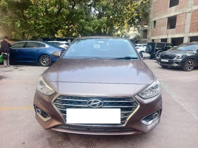 https://images10.gaadi.com/usedcar_image/4308145/original/b5dfde544d28313c0e760abb77ef4e3d.jpg?imwidth=6400