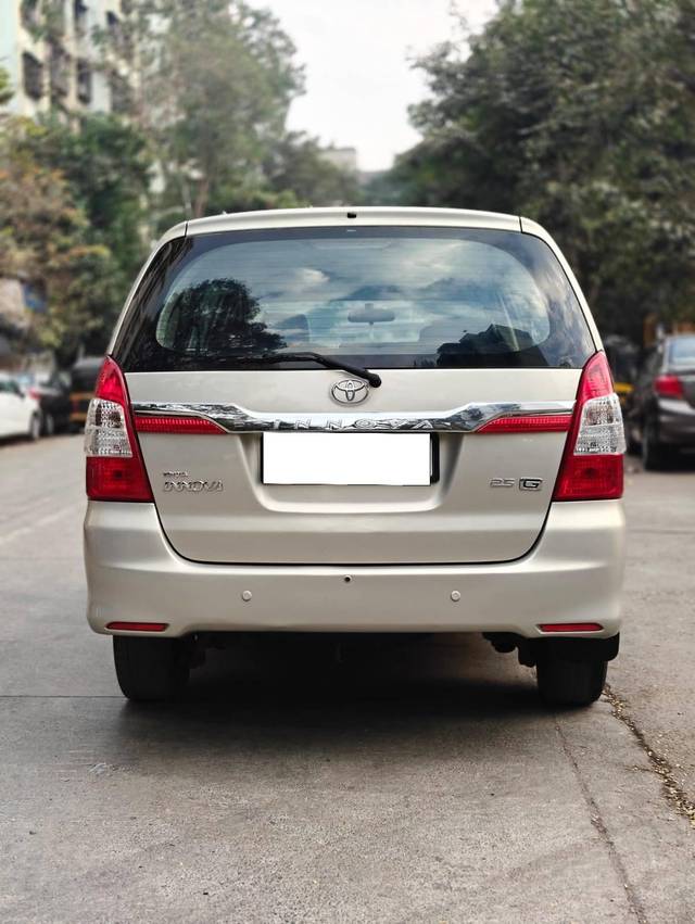 https://images10.gaadi.com/usedcar_image/4308232/original/processed_c2f5d5ce07556c2269750590ebdc7460.jpg?imwidth=6402