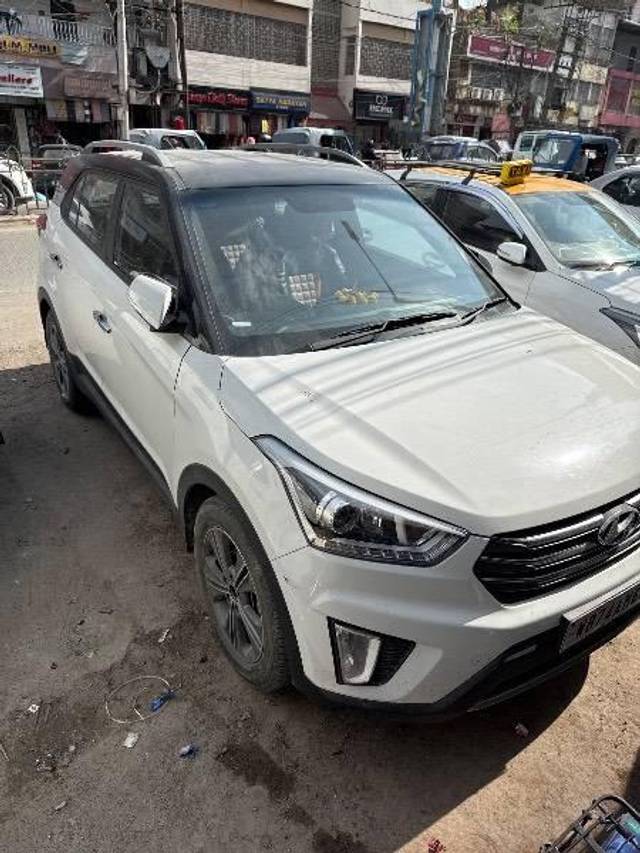 https://images10.gaadi.com/usedcar_image/4308235/original/processed_c658090b-161a-4ea3-a1e8-309617dcad5e.jpg?imwidth=6402