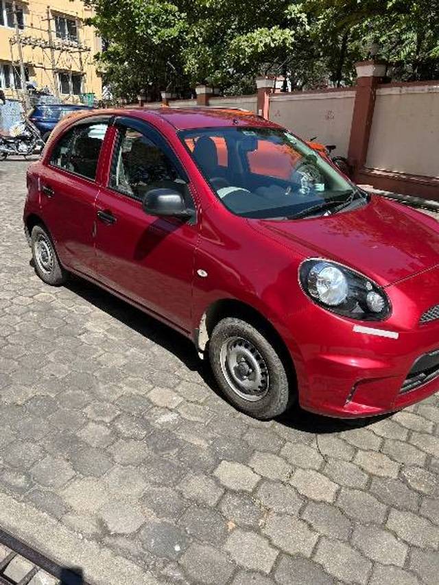 https://images10.gaadi.com/usedcar_image/4308308/original/fdbabdf2641bc0d9ad8270e34fd337c6.jpg?imwidth=6400