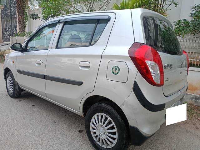 https://images10.gaadi.com/usedcar_image/4308365/original/processed_0601cba774d34e7394986fdd7f95b04e.jpg?imwidth=6400