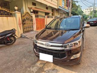 Toyota Innova Crysta 2016-2020 Toyota Innova Crysta 2.4 ZX MT BSIV