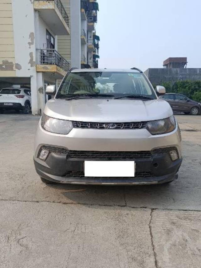 https://images10.gaadi.com/usedcar_image/4308389/original/processed_84e5af98-4c81-471c-bbcb-ddb1d21e5854.jpg?imwidth=6400