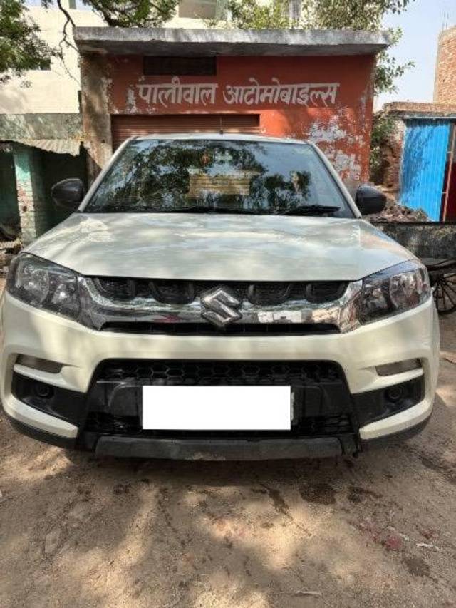 https://images10.gaadi.com/usedcar_image/4308402/original/processed_d89a2305-e7a8-4caf-a17e-44fe15a7e339.jpeg?imwidth=6402