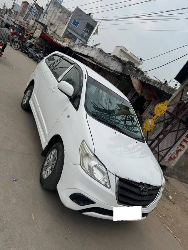 https://images10.gaadi.com/usedcar_image/4308406/original/processed_5f74b882ab5a5040f26c472c6e79d068.jpg?imwidth=6402