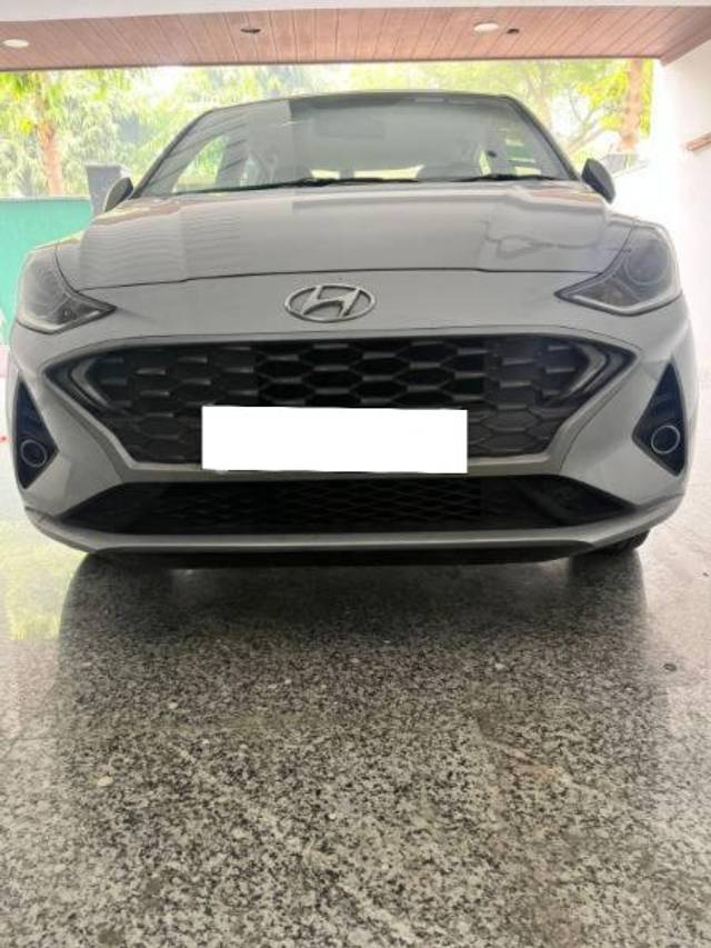 https://images10.gaadi.com/usedcar_image/4308459/original/processed_ef2cdf7e-561a-488c-81c6-9071af65512b.jpeg?imwidth=6400