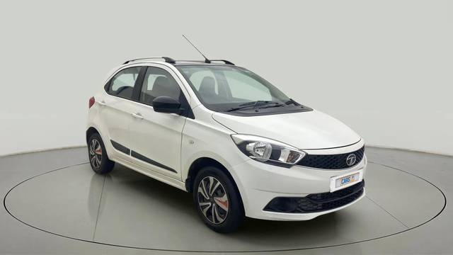 https://images10.gaadi.com/usedcar_image/4308482/original/e5234e6760efd7f2b1bd01b525bfce9f.jpg?imwidth=6400