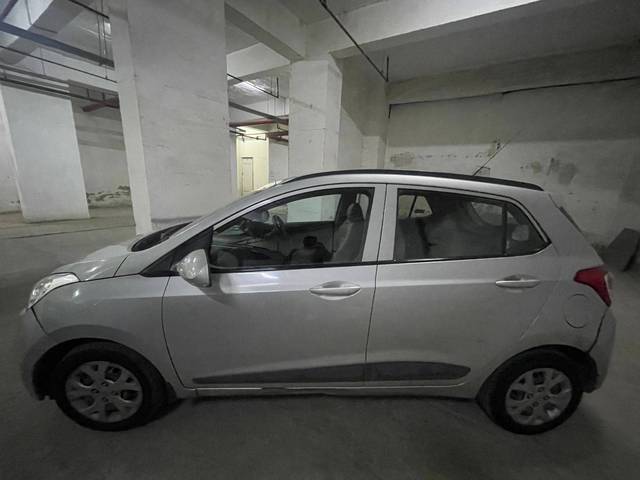 https://images10.gaadi.com/usedcar_image/4308522/original/5d4c3bb65dfd2337a7bc43900c1d383c.jpg?imwidth=6401