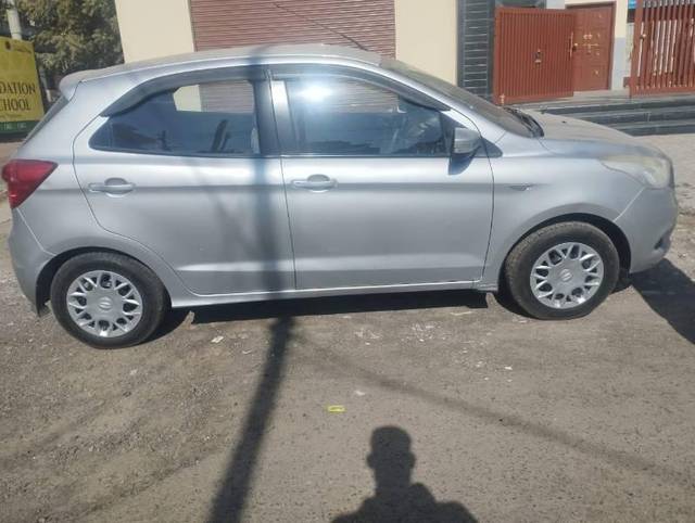 https://images10.gaadi.com/usedcar_image/4308535/original/processed_c8d07c39-3af2-47b3-94d0-33ad793eda42.jpg?imwidth=6401