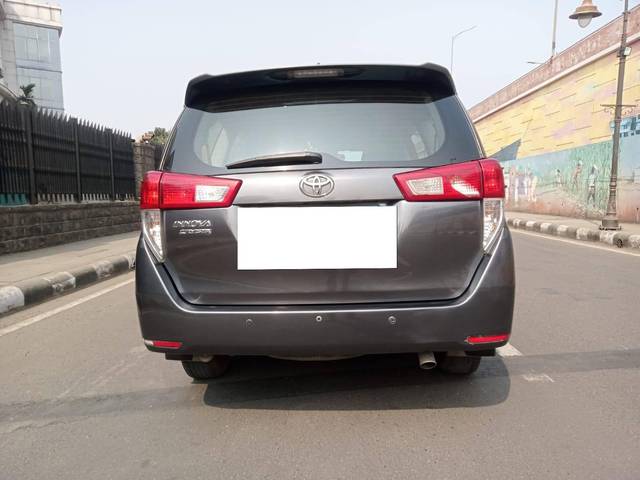 https://images10.gaadi.com/usedcar_image/4308558/original/processed_d298218cd5ccd53198a987deb075a531.jpg?imwidth=6402