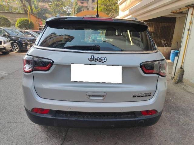 https://images10.gaadi.com/usedcar_image/4308621/original/65318eaa8ea02ecfd008ed342a55cb6b.jpeg?imwidth=6401