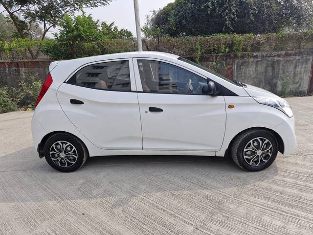 https://images10.gaadi.com/usedcar_image/4308641/original/e1949c54d418487f3751f1cff2f038b8.jpg?imwidth=6401