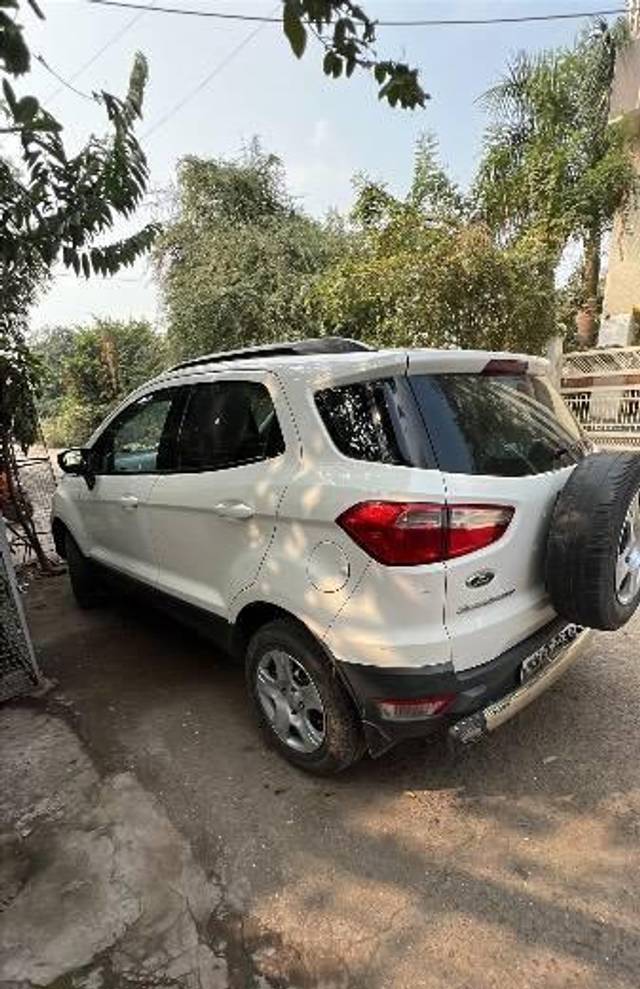 https://images10.gaadi.com/usedcar_image/4308674/original/processed_59bb4f15-9c6e-4283-8b8e-25c1d808ba83.jpeg?imwidth=6402