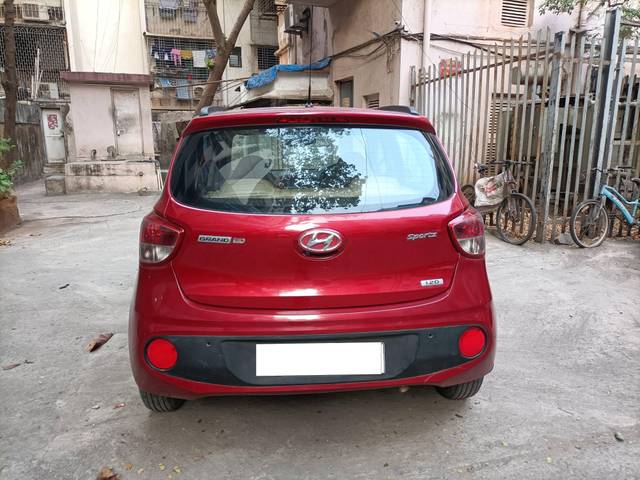 https://images10.gaadi.com/usedcar_image/4308681/original/processed_a39b686bb25782a85eaa93b2735137ce.jpg?imwidth=6402