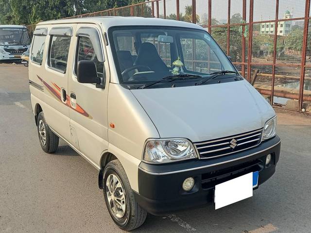 https://images10.gaadi.com/usedcar_image/4308684/original/processed_9fd5bc10b8aacf47f0d5be4dd6d90005.jpg?imwidth=6400