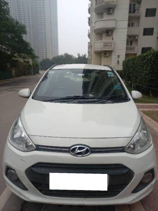 https://images10.gaadi.com/usedcar_image/4308730/original/024f9c098c315abfbfe41b30ef869e0a.jpg?imwidth=6400