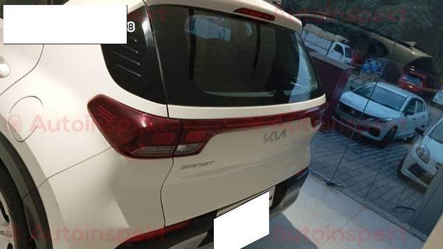 https://images10.gaadi.com/usedcar_image/4308731/original/7f4cf13be2fc1948aea3dec8feecde65.jpg?imwidth=6401