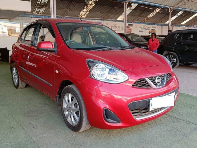 https://images10.gaadi.com/usedcar_image/4308744/original/processed_2e710a176792d9cf6b8be71a717b9702.jpg?imwidth=6402